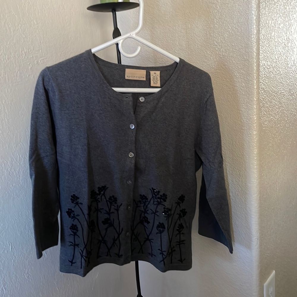 Apostrophe Cardigan, Grey with Sequenced Flowers, M, 100% Cotton